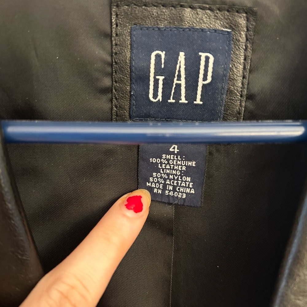 Leather jacket - Picture 4 of 5